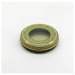 درزن علب معدنية